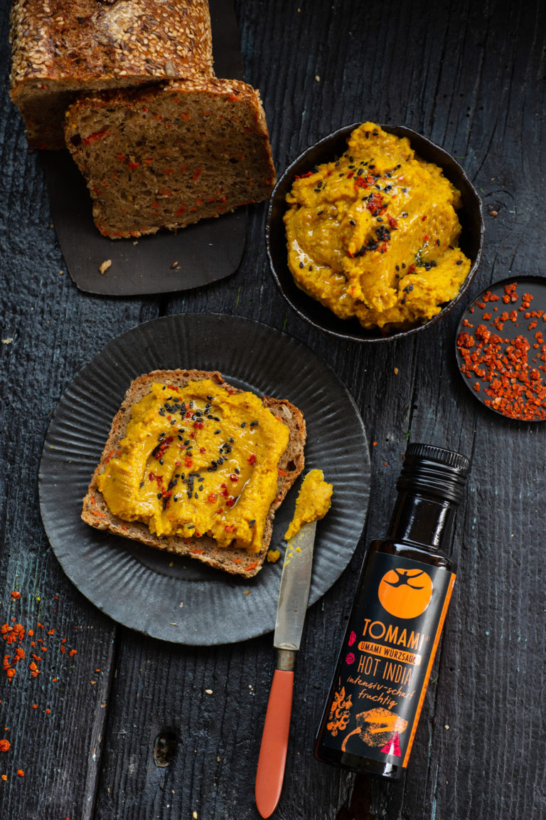 Teaser LENTIL SPREAD WITH TOMAMI HOT INDIA