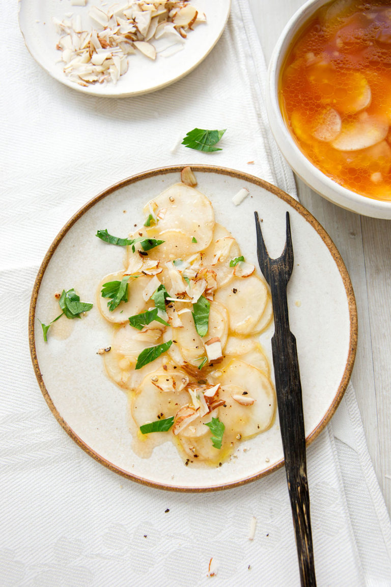 Teaser Jerusalem artichoke carpaccio with grapefruit dressing