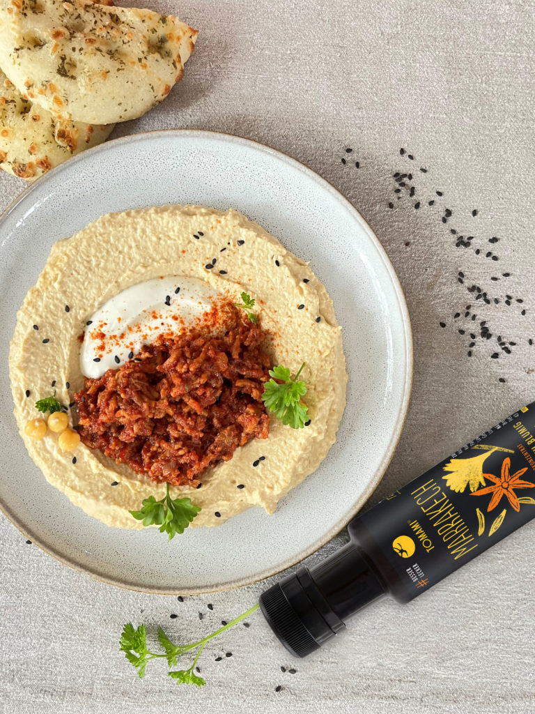 Teaser Hamshuka – israeli specialty with hummus and minced meat