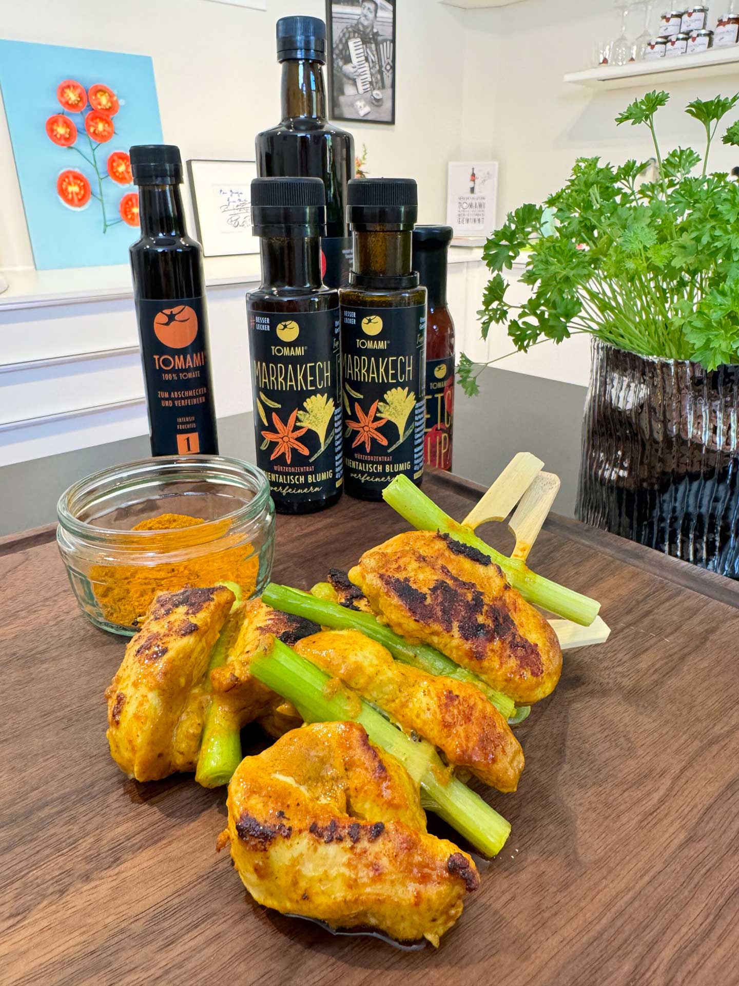 TOMAMI Schnelle Nummer – Grill-Curry-Marinade mit TOMAMI Marrakech