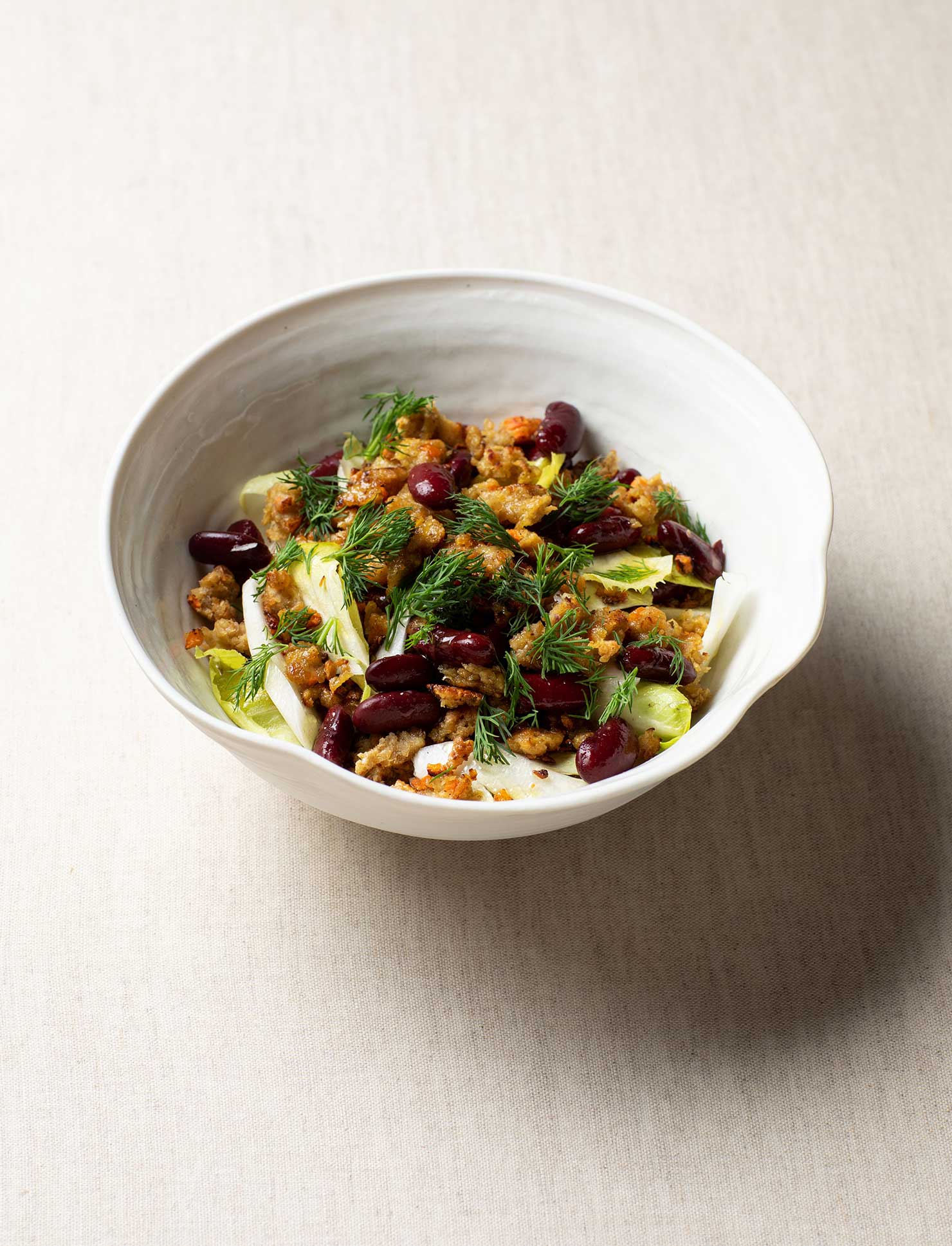 Salad with kidney beans